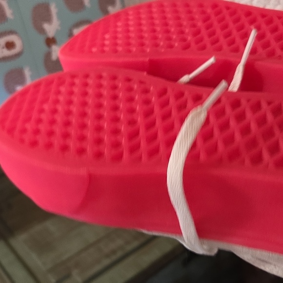 VANS OFF THE WALL SNEAKERS - Picture 5 of 7